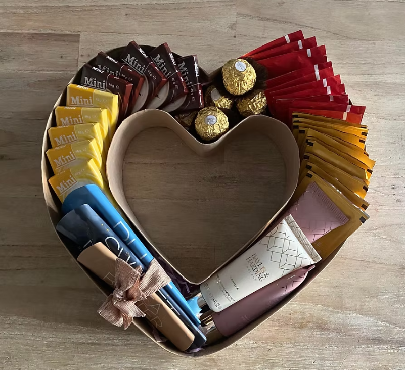 Handmade Cardboard Fillable Shape Box Heart Donut